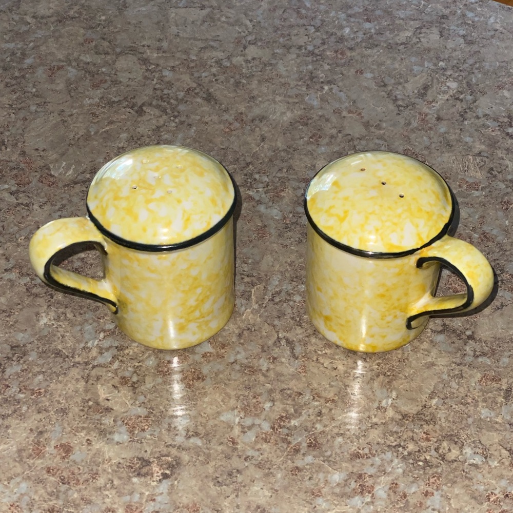 Stengl Market Ceramic Salt and Pepper shakers